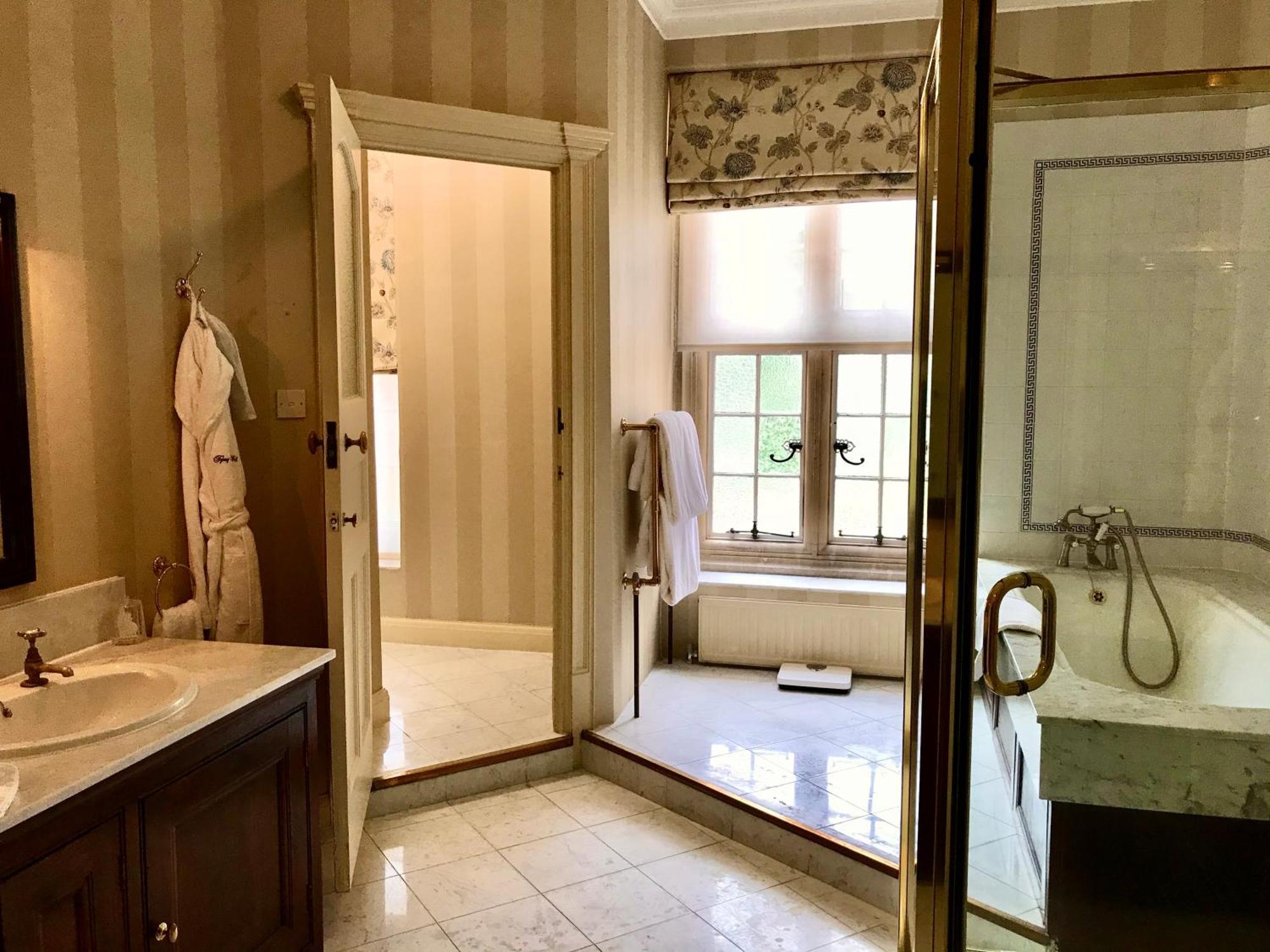 Tylney Hall Hotel Hook  Buitenkant foto